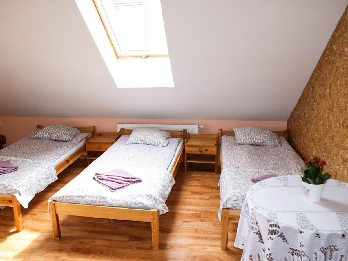 Gosciniec Pod Debem Villa Wilimy Екстериор снимка