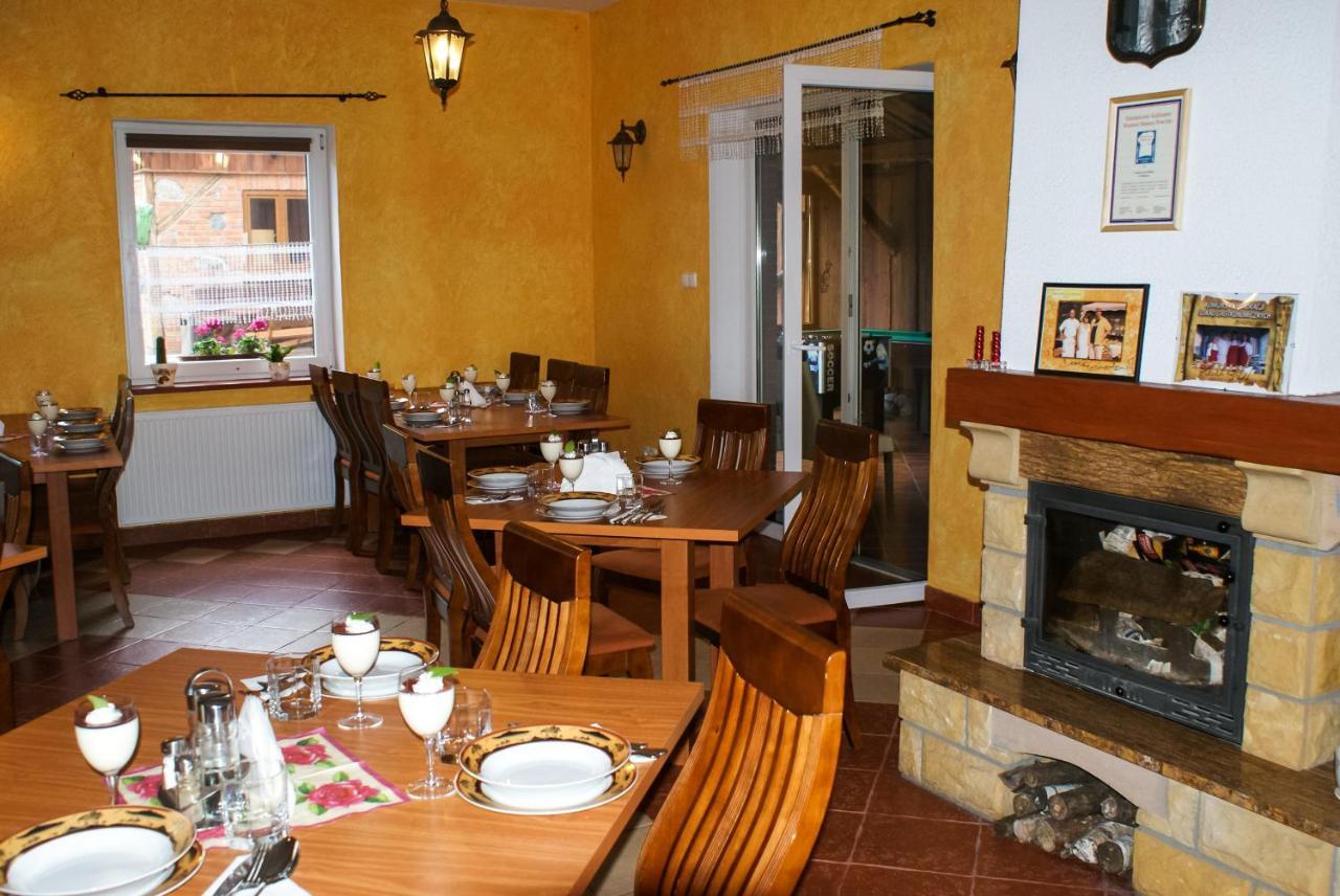 Gosciniec Pod Debem Villa Wilimy Екстериор снимка